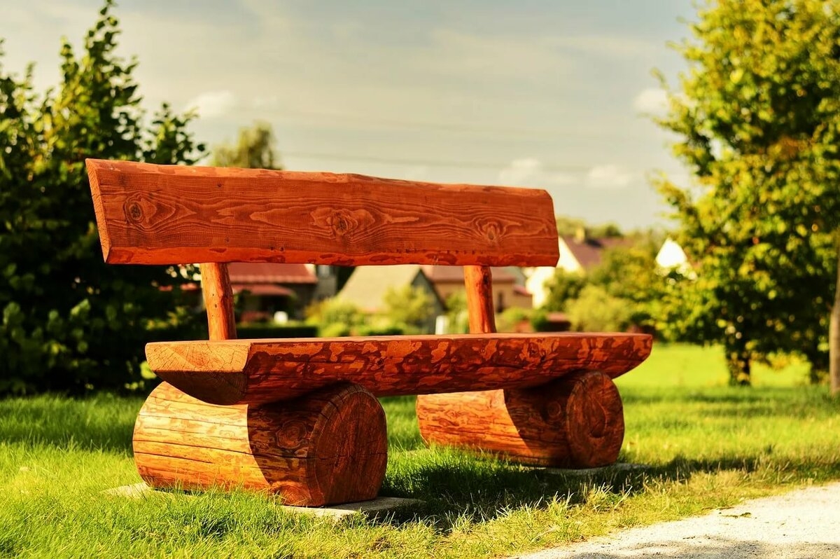Где лучше поместить деревянную мебель?