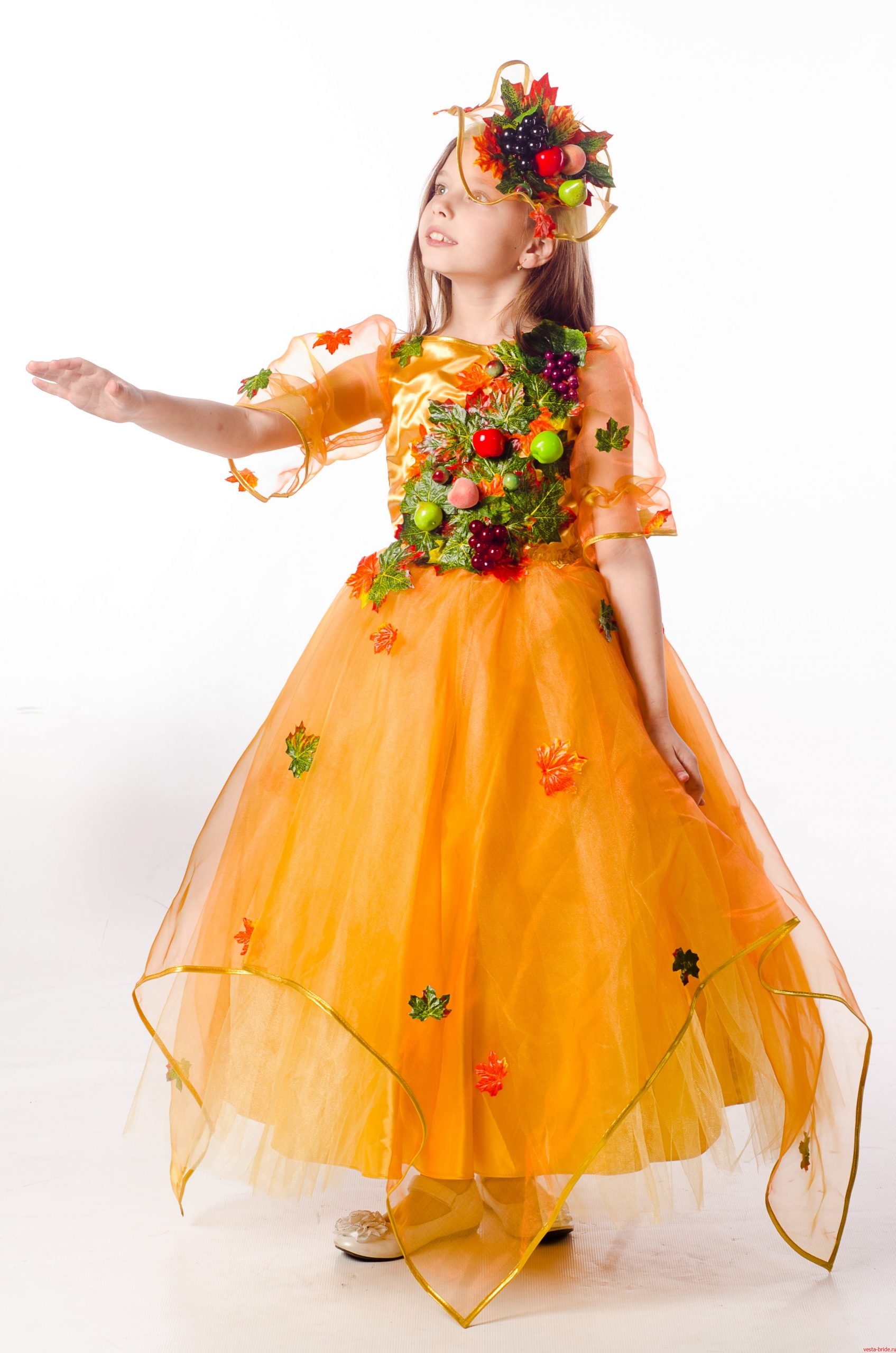 Детские платья на праздник осени в Москве