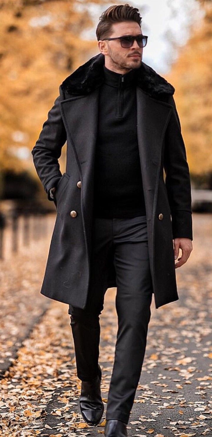 Купить черное модное молодежное мужское пальто