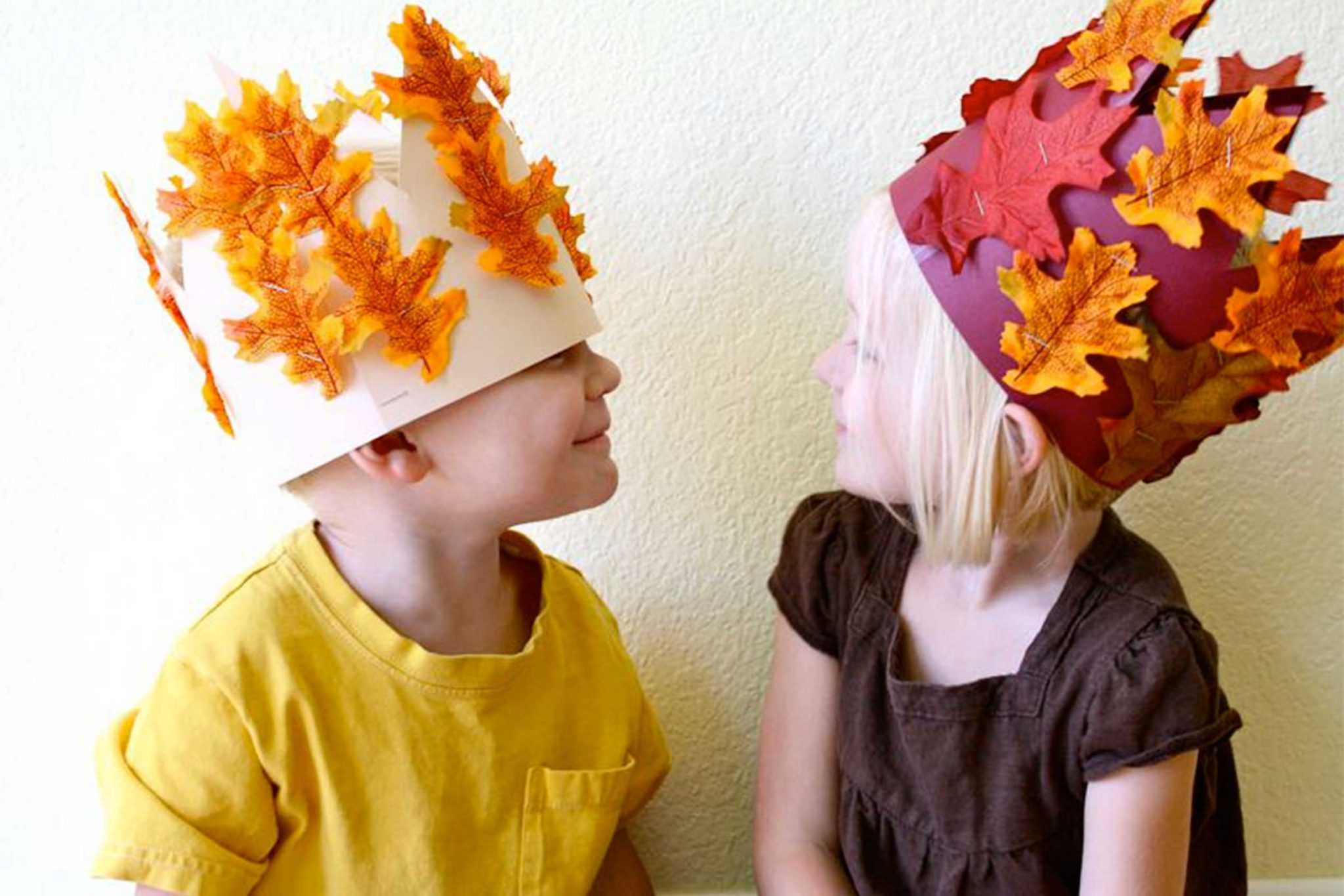 platya-i-kostyumy-na-osennij-bal-9 | Хэллоуин костюмы для детей, Осенний карнавал, Наряжение
