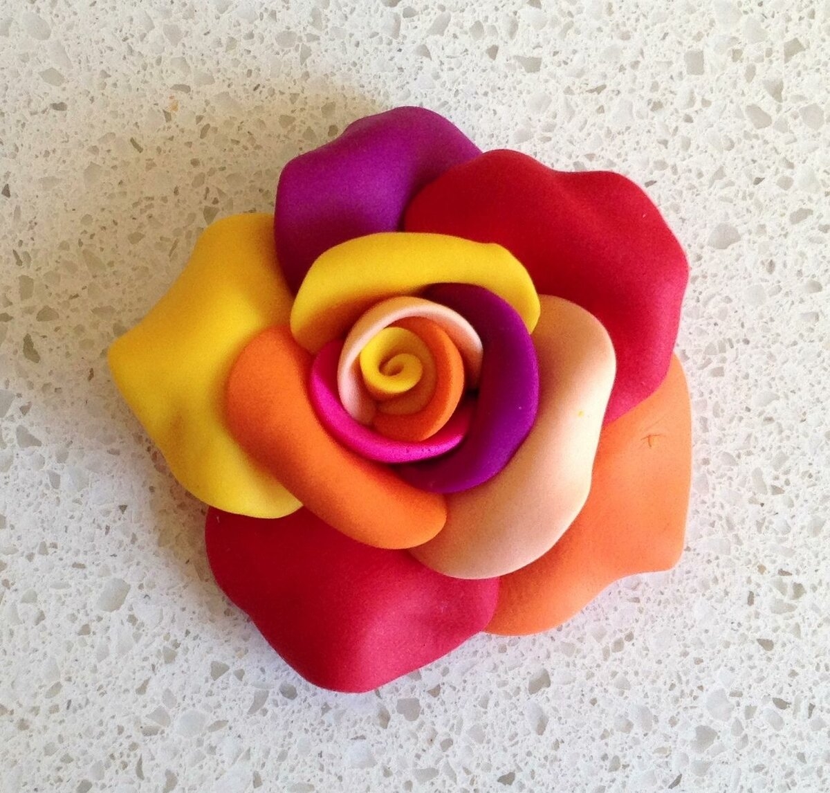 Мастер-классы по лепке цветов из полимерной глины.