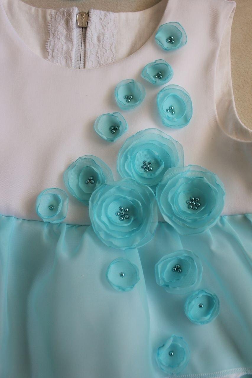 Цветы из ткани-украшение для платья «Цветы»