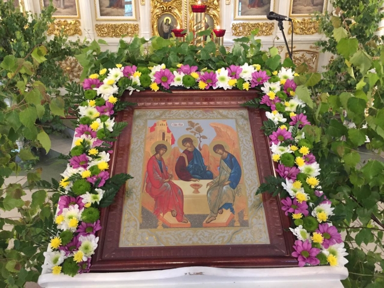 Троицкий храм икона Троицы