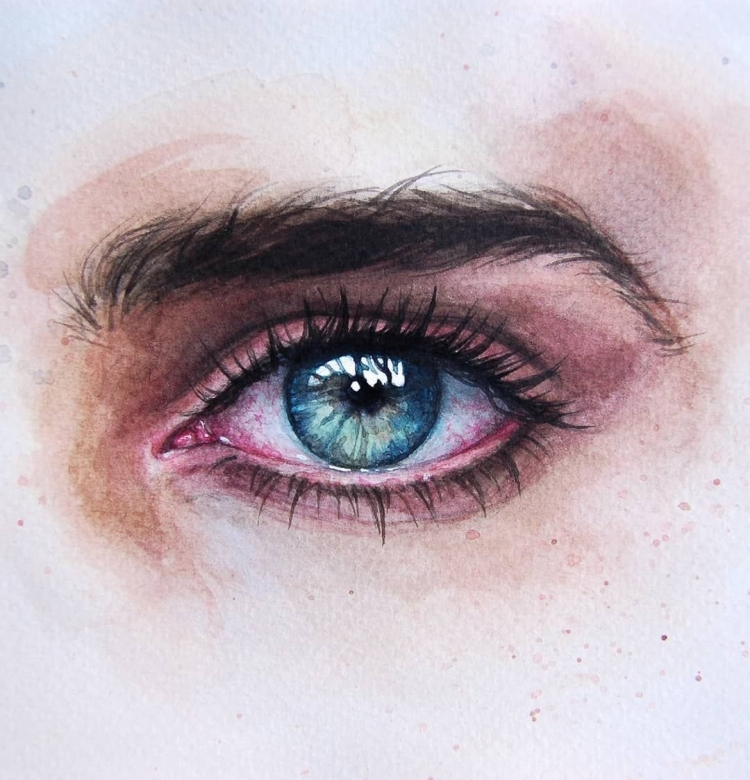 Голубо зелено карие глаза