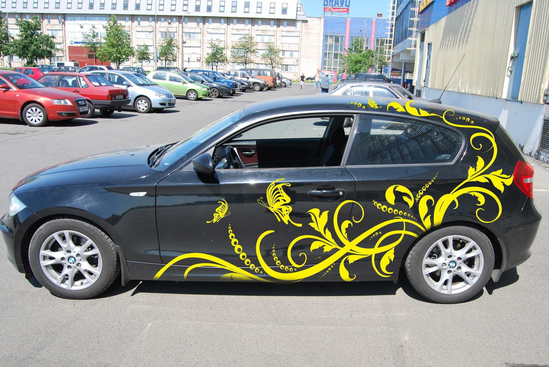 Удалить наклейки с автомобиля в Москве в AutoPR