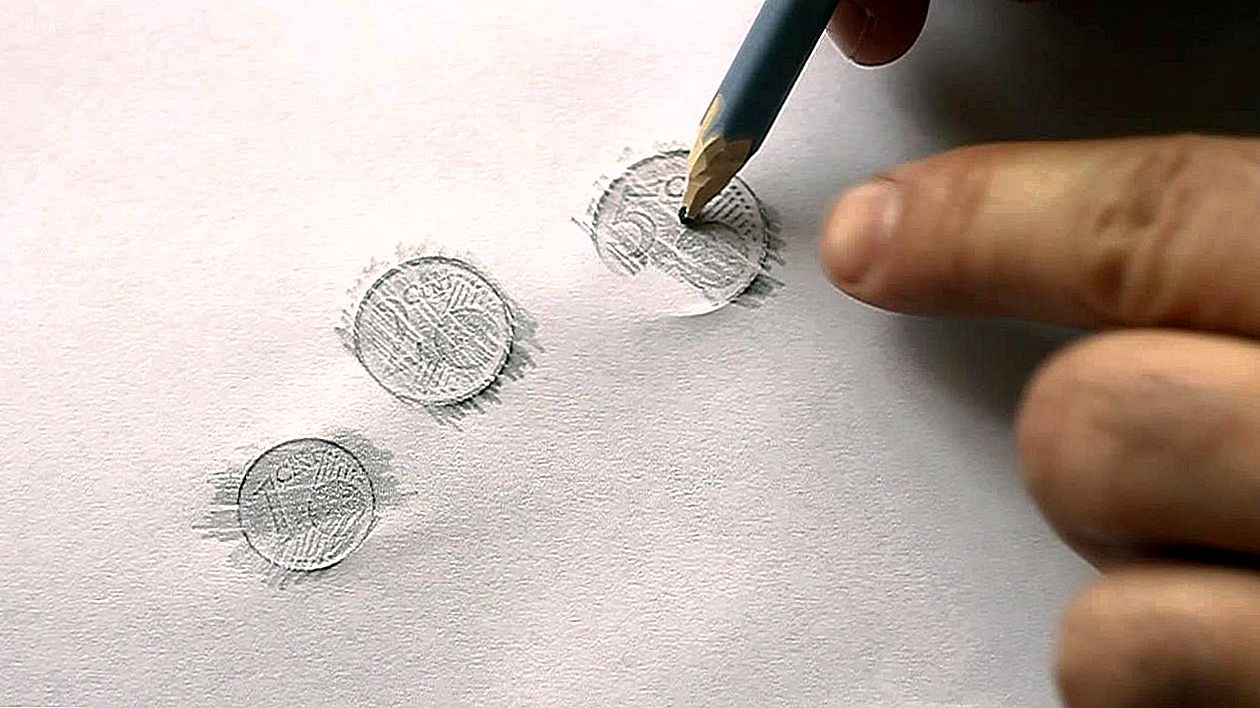 Рисунки после точки. Оттиск на бумаге. Отпечаток монет на бумаге. Опечатки на бумаге. Отпечатки монет карандашом.
