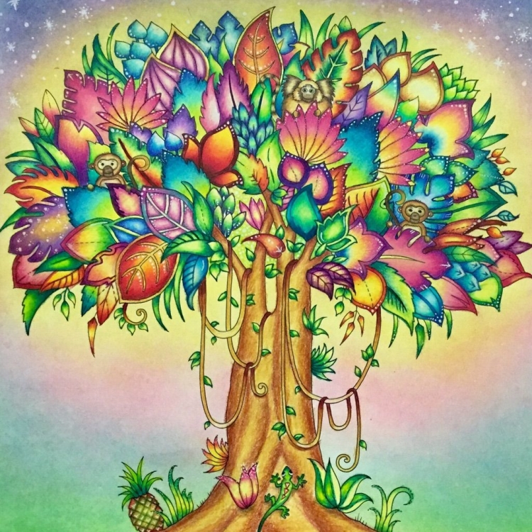 Сказочное дерево цветными карандашами