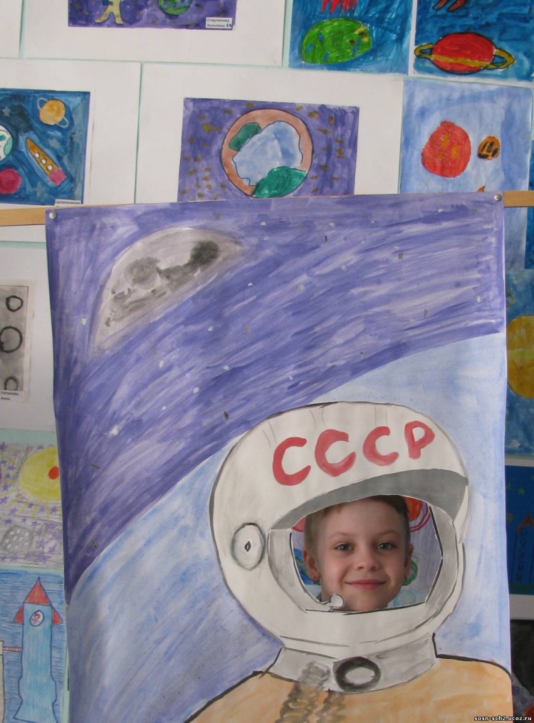 Рисунки космоса для срисовки для детей
