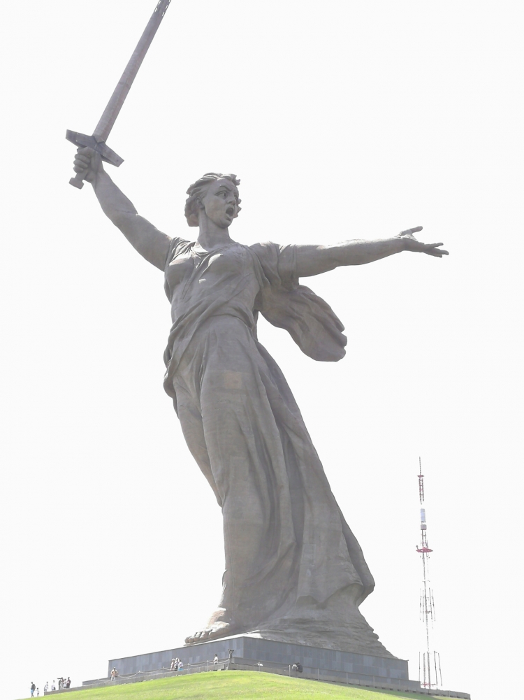 Статуя Родина мать зовет