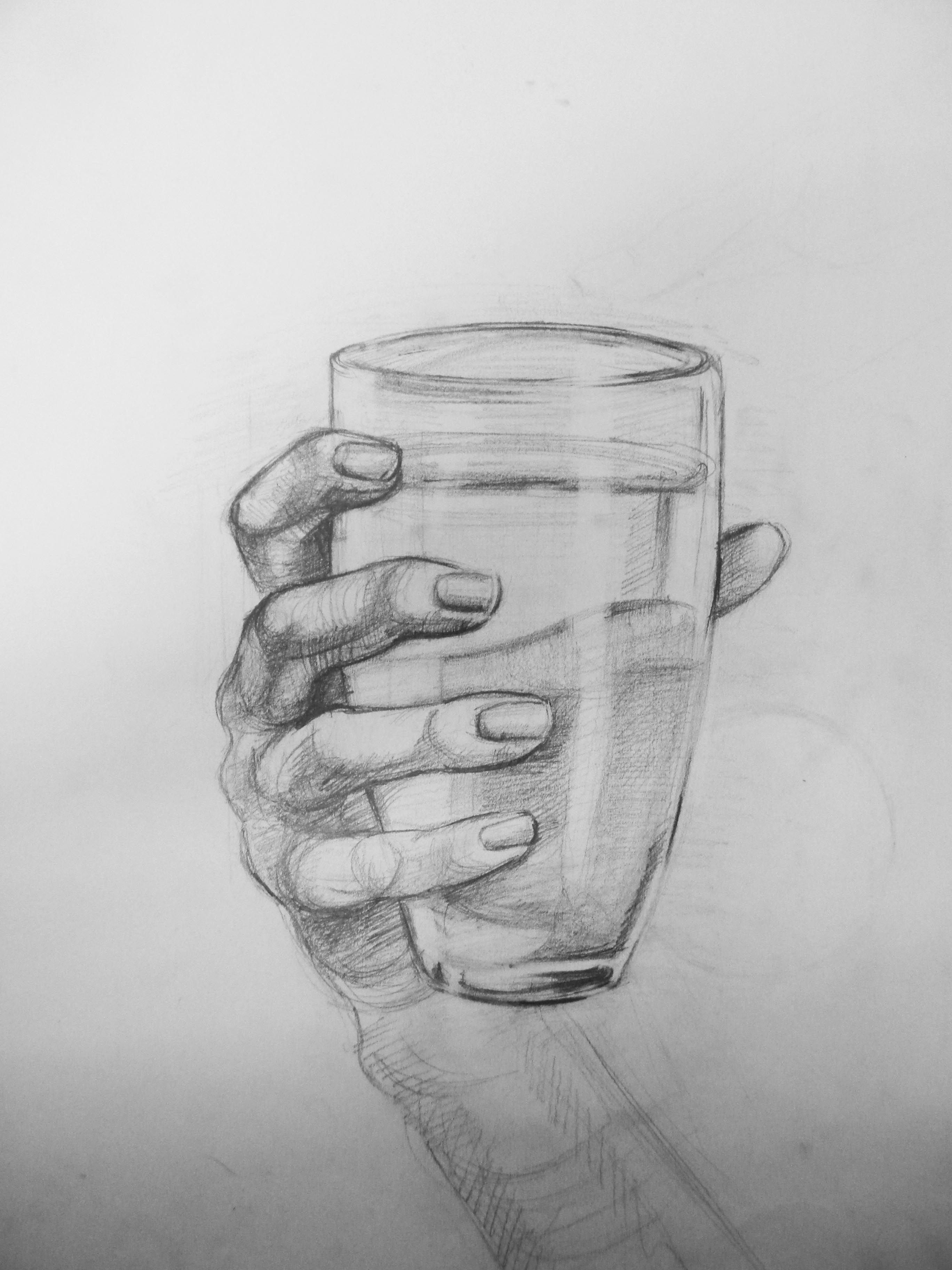 Стакан воды карандашом. Нарисовать стакан. Руки карандашом. Эскиз стакана. Стакан рисунок карандашом.