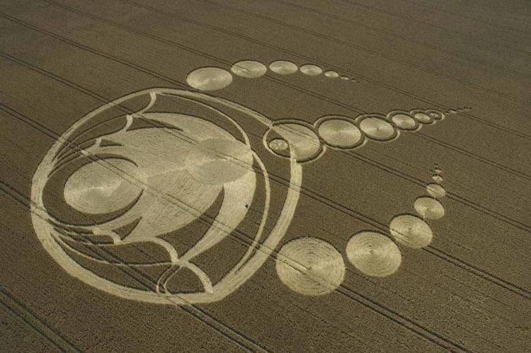 Рисунки инопланетян на полях