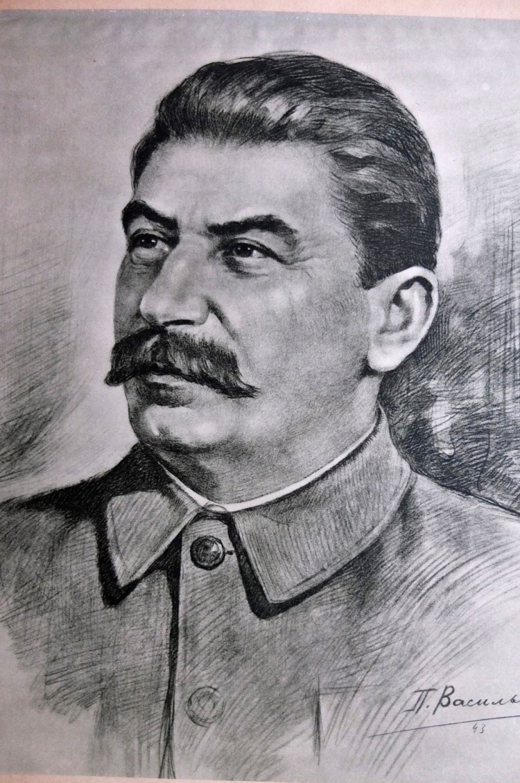 Сталин Иосиф Виссарионович черно белый