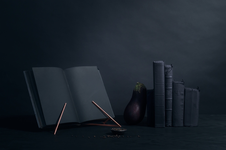 Книга минимализм рисунок
