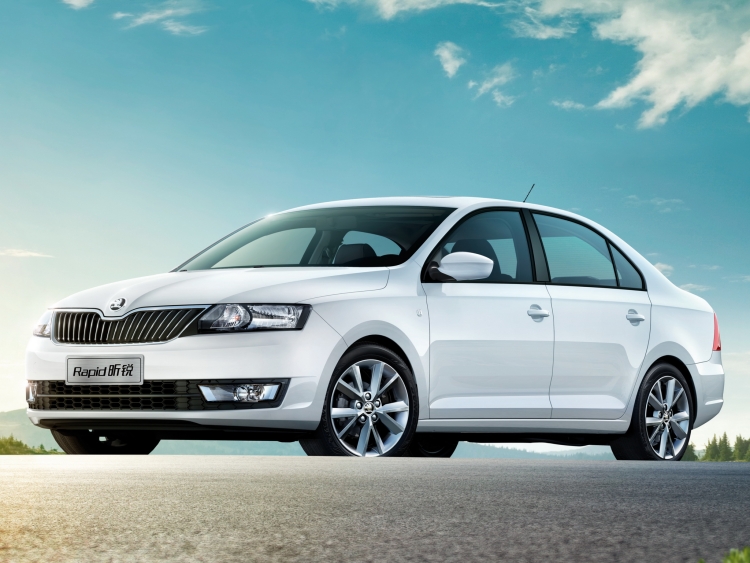 Skoda Rapid 2012