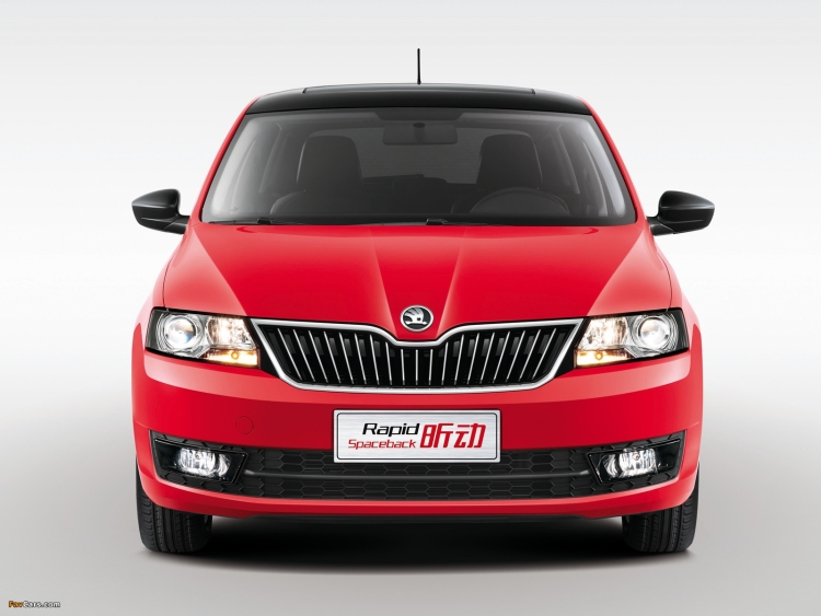 Skoda Rapid Red 2014