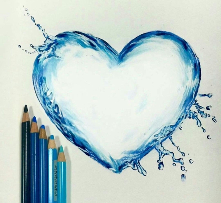 Сердце цветными карандашами