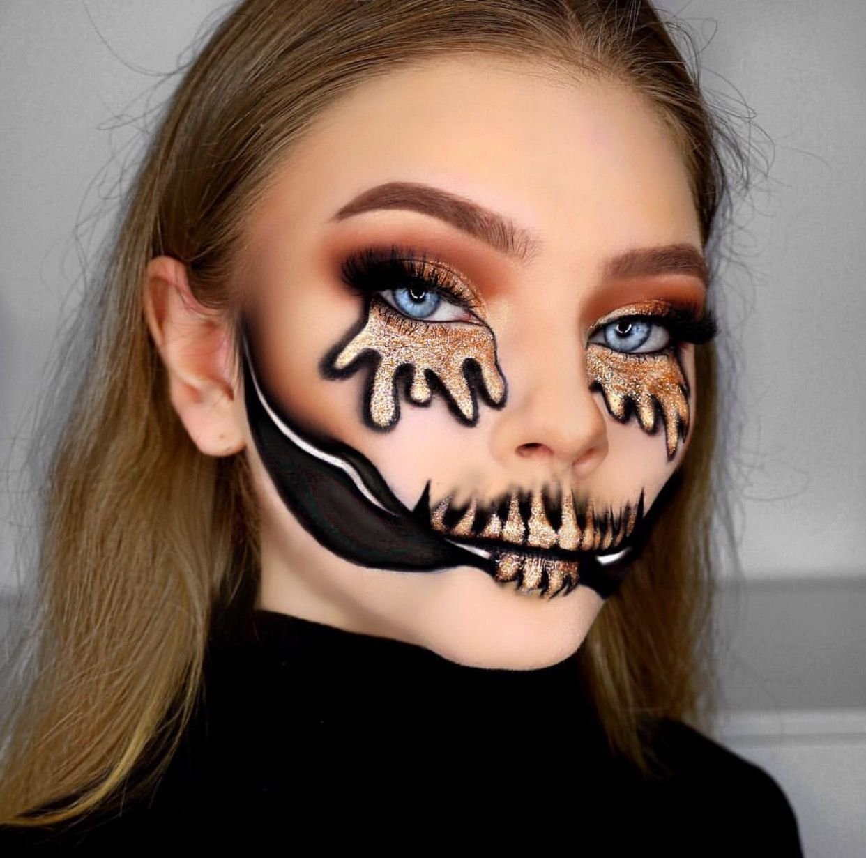 Scary Teeth Halloween Makeup Look