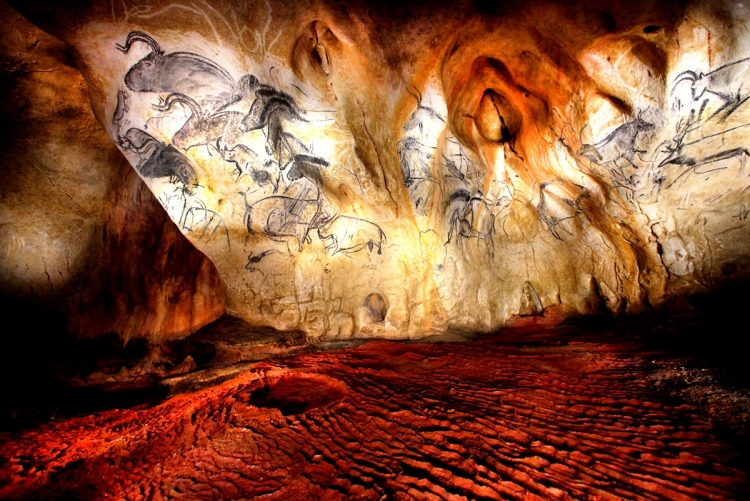 Знаменитые пещеры с наскальными рисунками